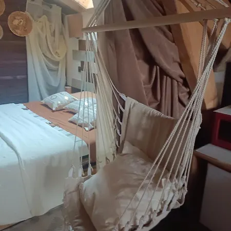 Quarto em Acomodações Particulares Des Secrets Lyaud