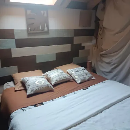 Quarto em Acomodações Particulares Des Secrets *